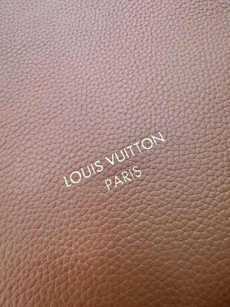 img_44e72e12_20240712_i1720751935_2186_6_jpg LOW KEY HOBO MM 31CM BROWN CALFSKIN