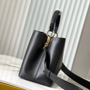 CAPUCINES GM 38CM BLACK TAURILLON LEATHER