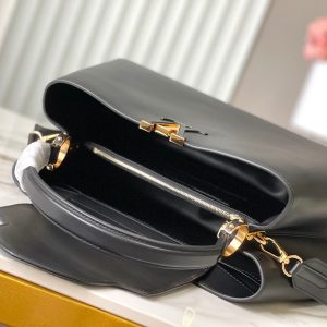 CAPUCINES GM 38CM BLACK TAURILLON LEATHER