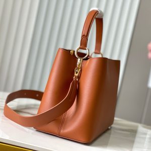 CAPUCINES GM 38CM BROWN ORANGE TAURILLON LEATHER