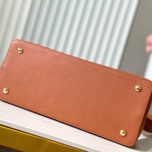 CAPUCINES GM 38CM BROWN ORANGE TAURILLON LEATHER
