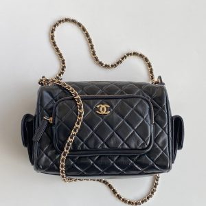 CC 2025 Multi-Pockets Camera Case Bag Black Calfskin