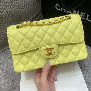 img_47d61fad_20231020_i1697780115_6153_1_jpg Small Classic Flap Bag 23cm Yellow Caviar Gold Hardware
