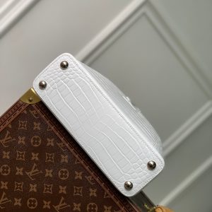 CAPUCINES BB 27 WHITE TAURILLON SILVER HARDWARE