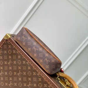 Lv Pochette Accessoire XL Brown Monogram
