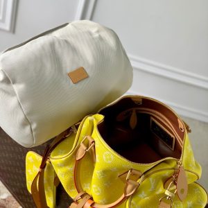 img_4828b284_20240727_i1722064495_4802_8_jpg speedy p9 bandouliere 40cm yellow calfskin