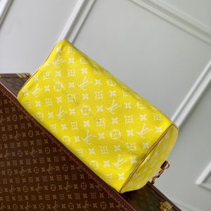 img_4828b284_20240727_i1722064495_5416_5_jpg speedy p9 bandouliere 40cm yellow calfskin