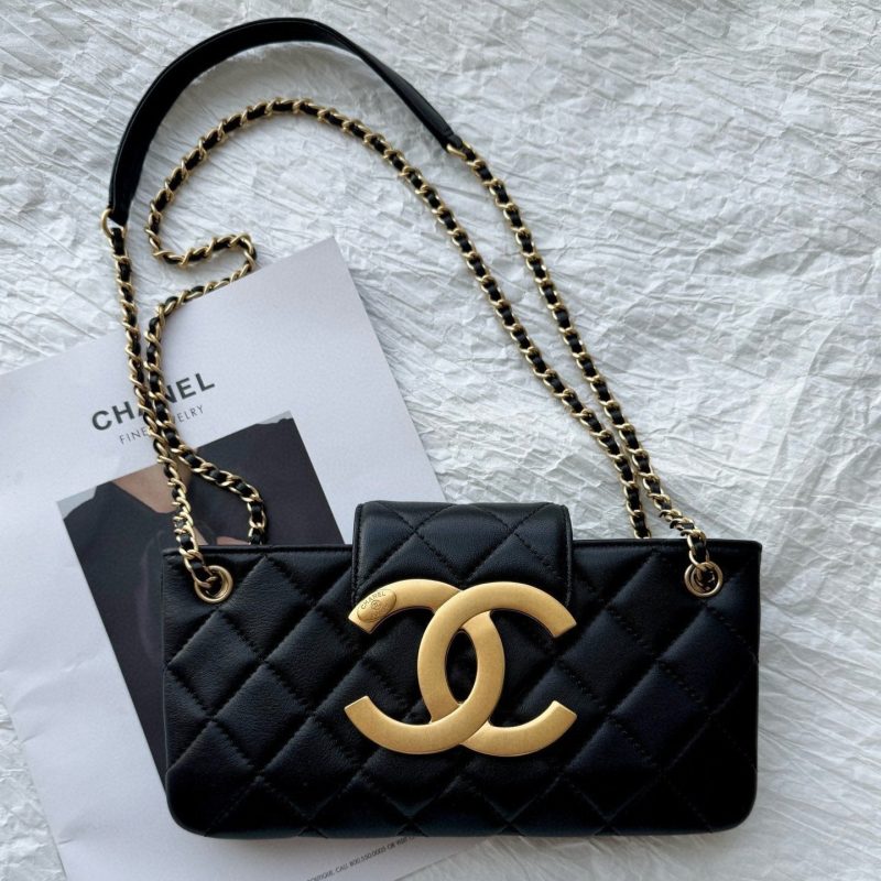 24c cc baguette bag black lambskin gold hardware