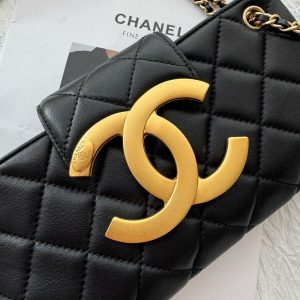 24c cc baguette bag black lambskin gold hardware