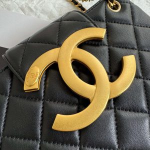 24c cc small shopping bag 21cm black lambskin gold hardware