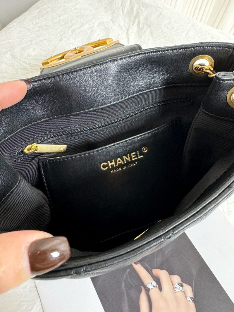 24c cc small shopping bag 21cm black lambskin gold hardware