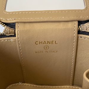 cc classic vanity bag 10cm black lambskin gold hardware