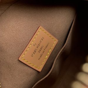 Louis Boite Chapeau Souple MM Brown Monogram
