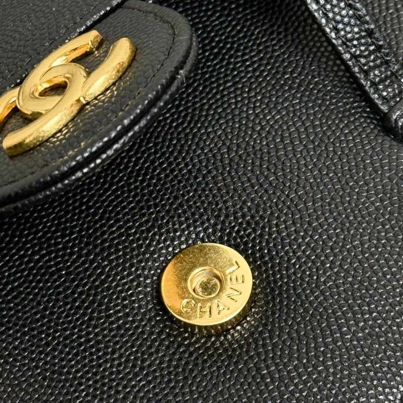 img_533a7dc2_20260122_i1769081265969_5338_0_5_jpg_3e53b678-b32c-4655-ad5d-498175518d77 Chanel 26 Shoulder Bag 17 Black Caviar Leather