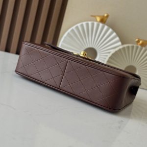 img_5b277192_20241112_i1731422822_5678_2_jpg CC 2025 Flap Bag 30cm Brown Gold Lambskin 298108