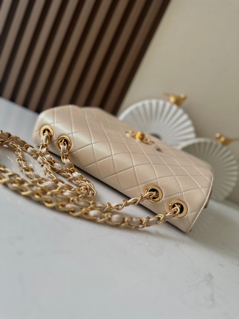 CC 2025 Flap Bag  30cm Apricot Gold Lambskin 298106