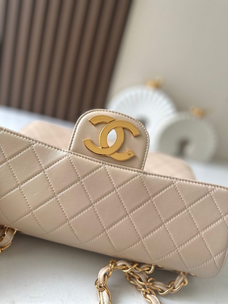 CC 2025 Flap Bag  30cm Apricot Gold Lambskin 298106