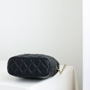 img_5b6111b2_20241219_i1734597175_4989_4_jpg CC 25C Hobo Bag Black Caviar Calfskin Silver Hardware 243623