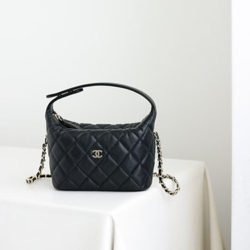 img_5b6111b2_20241219_i1734597175_550_6_jpg CC 25C Hobo Bag Black Caviar Calfskin Silver Hardware 243623