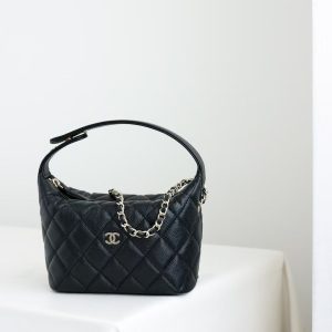 img_5b6111b2_20241219_i1734597175_8406_2_jpg CC 25C Hobo Bag Black Caviar Calfskin Silver Hardware 243623