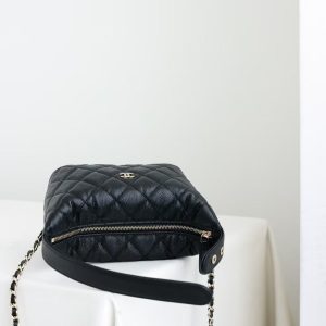 img_5b6111b2_20241219_i1734597175_9612_1_jpg CC 25C Hobo Bag Black Caviar Calfskin Silver Hardware 243623