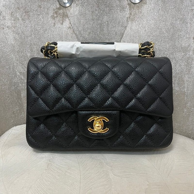 img_6be12958_20240927_i1727451536_2189_0_jpg Flap Bag Mini 20cm Black Grained Calfskin Gold Hardware