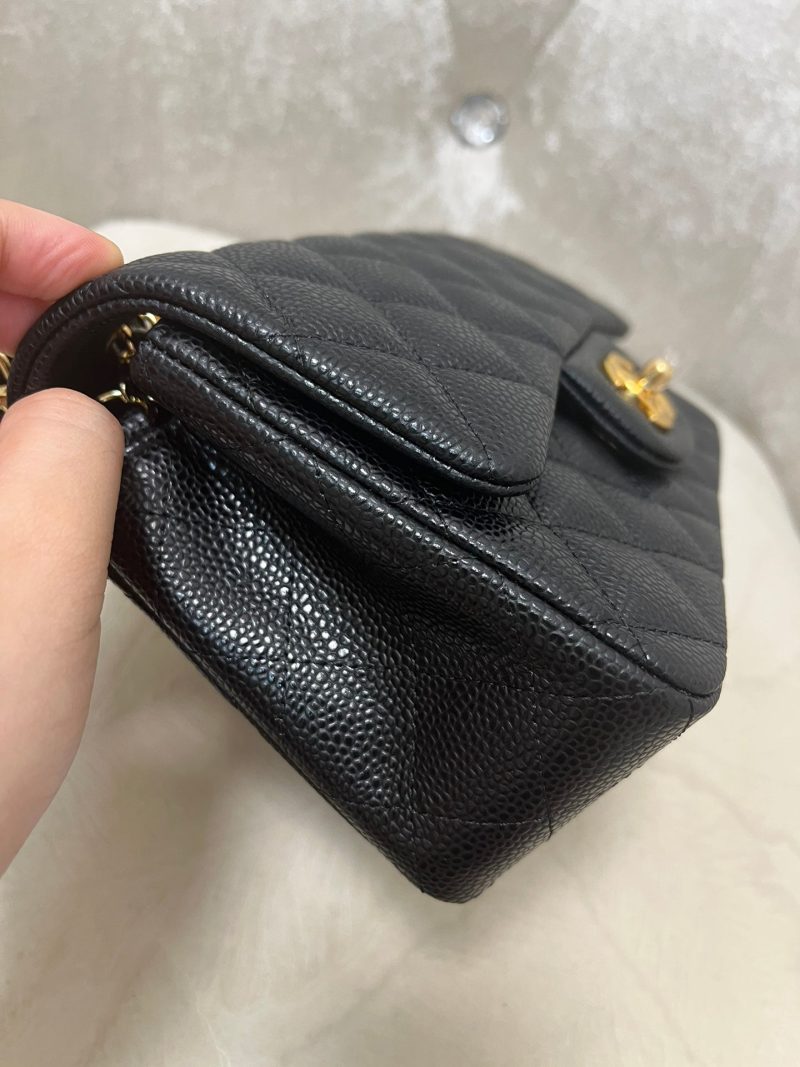 img_6be12958_20240927_i1727451536_536_0_jpg Flap Bag Mini 20cm Black Grained Calfskin Gold Hardware
