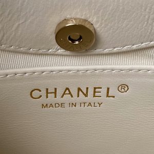 cc 24s31 nano shopping bag 17.5cm cream lambskin gold hardware