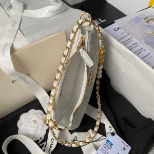 24p cc hobo bag 20cm white lambskin gold hardware