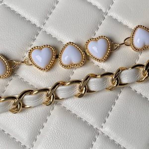 24p clutch with chain 19cm white lambskin