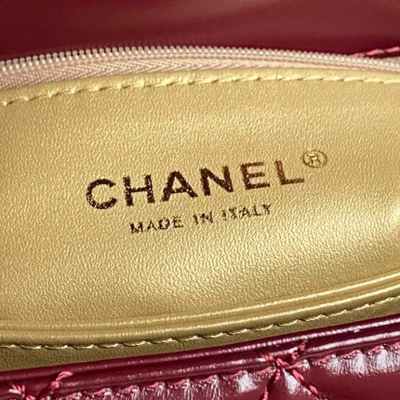 img_70762a6f_20240813_i1723507994_1213_0_jpg CC 24A Coco Handle Small 23cm Burgundy Patent Calfskin Gold Hardware