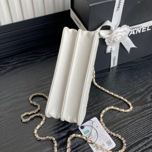 CC 24B Trendy Bag 18.5cm White Lambskin Gold Hardware