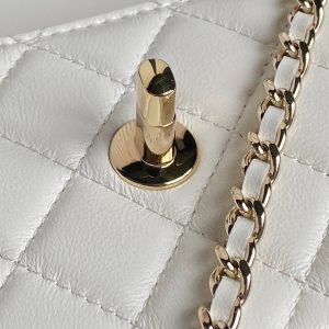 CC 24B Trendy Bag 18.5cm White Lambskin Gold Hardware