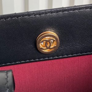 24K Shopping Bag 32cm Black Calfskin Gold Hardware