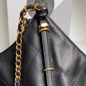 img_70762a6f_20250324_i1742823585245_5635_0_4_jpg Chanel 2025 Maxi Hobo Bag 47cm Black Soft Calfskin 322113