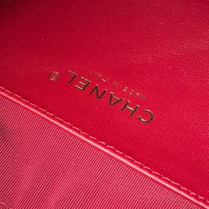 img_70762a6f_20251023_i1761155330468_3676_0_10_jpg CC 2025 Hobo Bag Red Calfskin Gold Hardware 298484