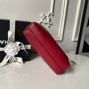 img_70762a6f_20251023_i1761155332435_8196_0_6_jpg CC 2025 Hobo Bag Red Calfskin Gold Hardware 298484