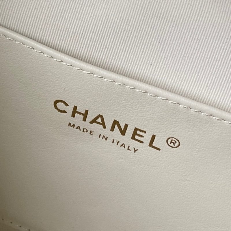 CC 2025 Hobo Bag White Calfskin Gold Hardware 298486