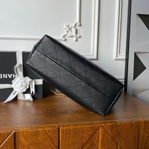 Chanel 2025 Hobo Bag 35cm Black Calfskin 318242