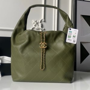 img_70762a6f_20251203_i1764704570808_6269_0_0_jpg Chanel 2025 Bag 45cm Green Calfskin 318234