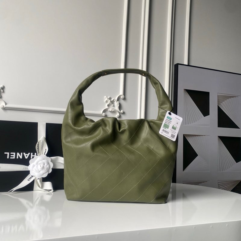 img_70762a6f_20251203_i1764704714607_1894_0_1_jpg Chanel 2025 Bag 45cm Green Calfskin 318234