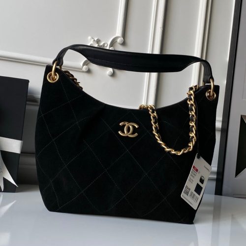 img_70762a6f_20251207_i1765051044550_461_0_0_jpg Chanel 2025 Hobo Bag 31cm Black Suede With Gold Hardware 320288