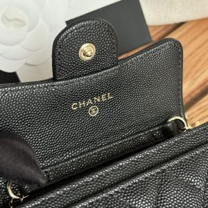 CC 24 Classic Wallet On Chain 11cm Black Gold Metal Caviar 240666