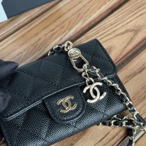 CC 24 Classic Wallet On Chain 11cm Black Gold Metal Caviar 240666