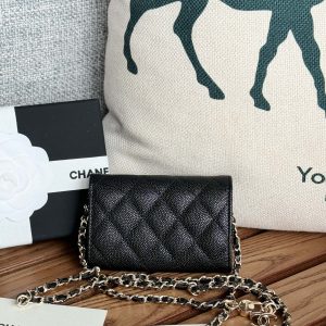 CC 24 Classic Wallet On Chain 11cm Black Gold Metal Caviar 240666