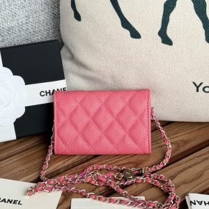 CC 24 Classic Wallet On Chain 11cm PInk Caviar Leather 240672