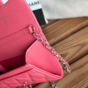CC 24 Classic Wallet On Chain 11cm PInk Caviar Leather 240672