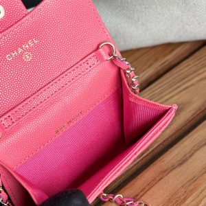 CC 24 Classic Wallet On Chain 11cm PInk Caviar Leather 240672