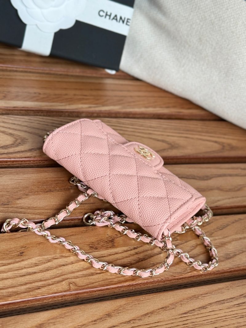 CC 24 Classic Wallet On Chain 11cm Pink Caviar Leather 240678