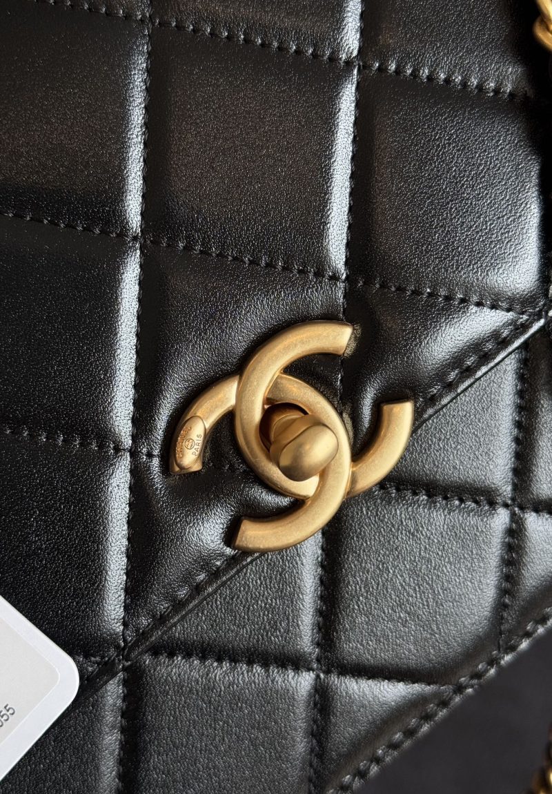 Mini Flap 22cm Black Lambskin Gold Hardware